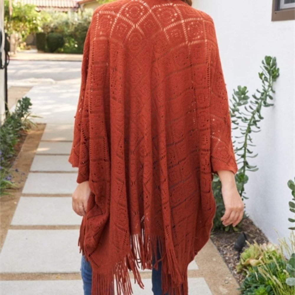 CROCHET DIAMOND PATTERN FRINGE RUANA KIMONO - Picture 3 of 7